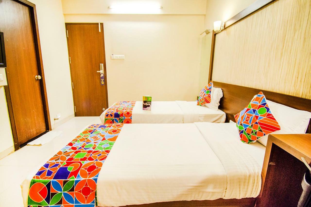 Hotel Eco Inn Viman Nagar Pune Bagian luar foto
