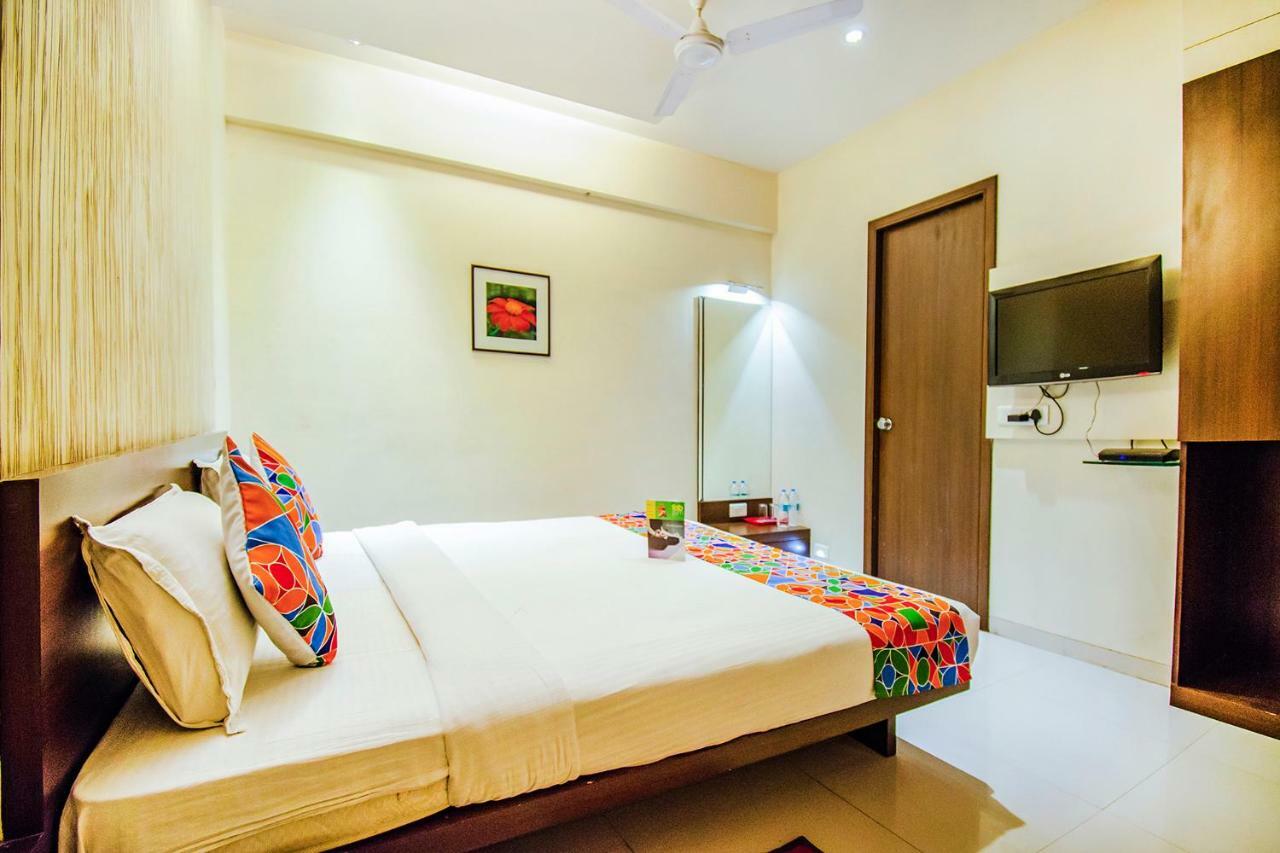 Hotel Eco Inn Viman Nagar Pune Bagian luar foto