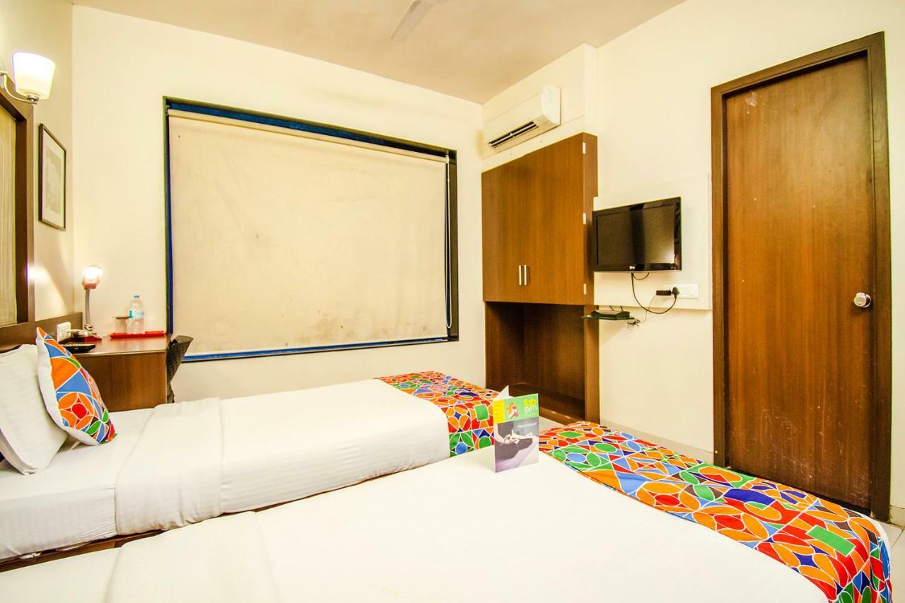 Hotel Eco Inn Viman Nagar Pune Bagian luar foto
