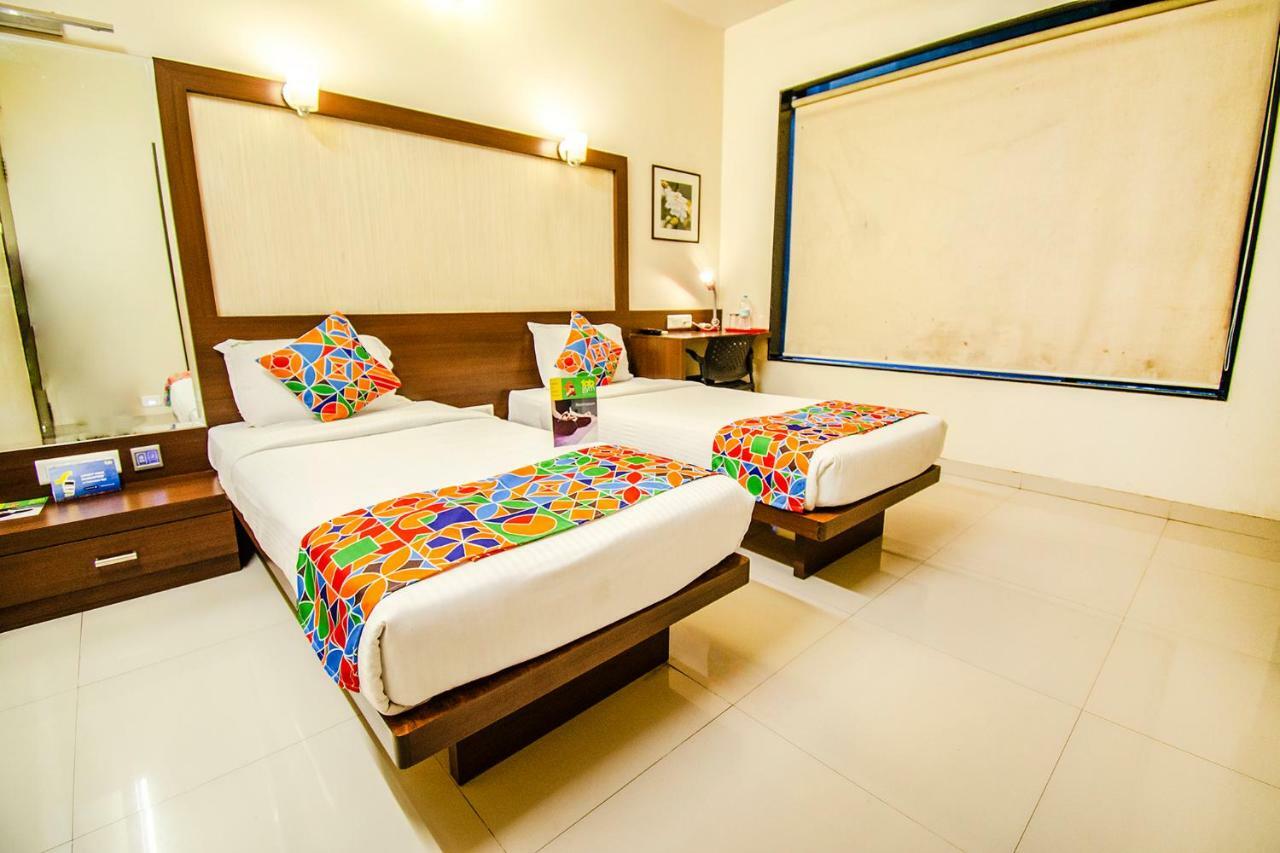 Hotel Eco Inn Viman Nagar Pune Bagian luar foto