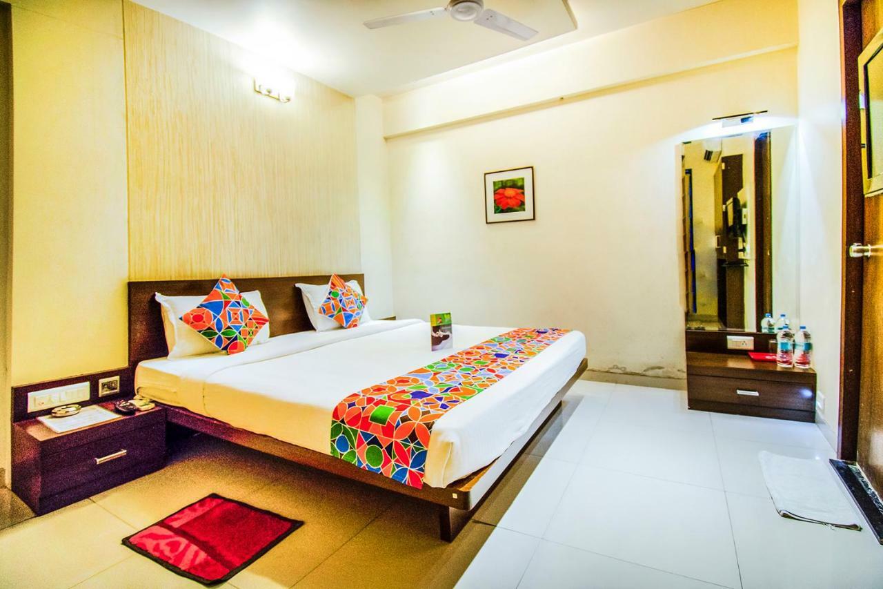 Hotel Eco Inn Viman Nagar Pune Bagian luar foto