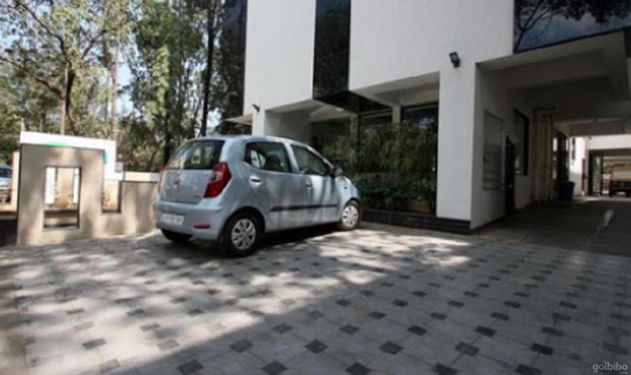 Hotel Eco Inn Viman Nagar Pune Bagian luar foto
